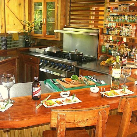 Zimbali Culinary Retreats Villa Negril Bagian luar foto