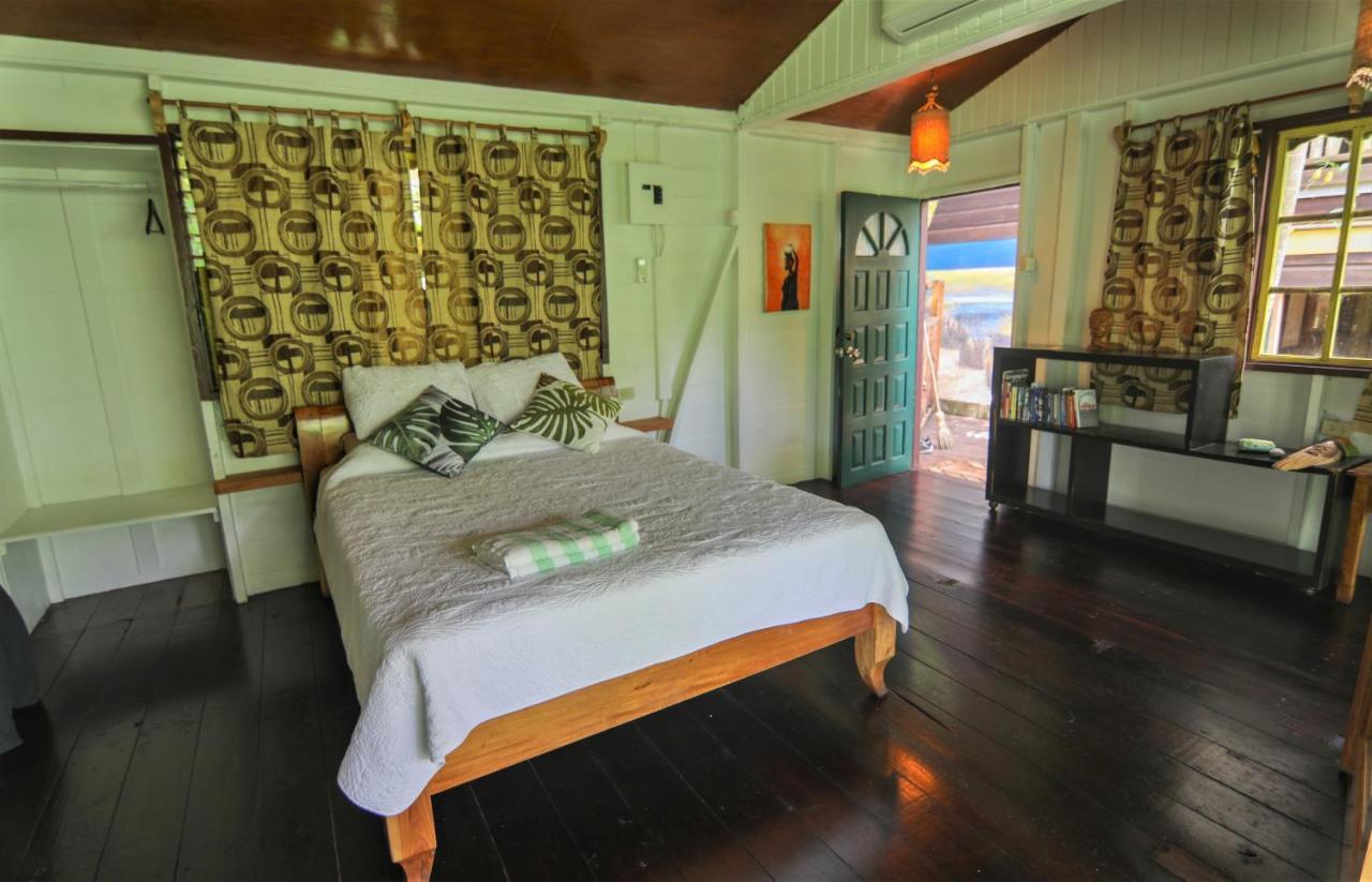 Zimbali Culinary Retreats Villa Negril Bagian luar foto