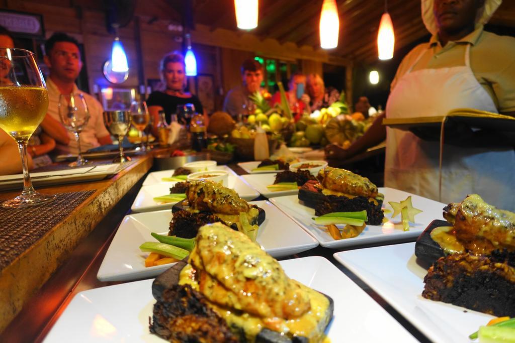 Zimbali Culinary Retreats Villa Negril Bagian luar foto